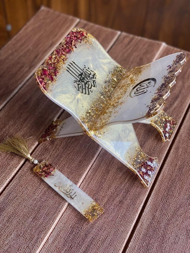 Handcrafted Resin Rehal in White and Gold